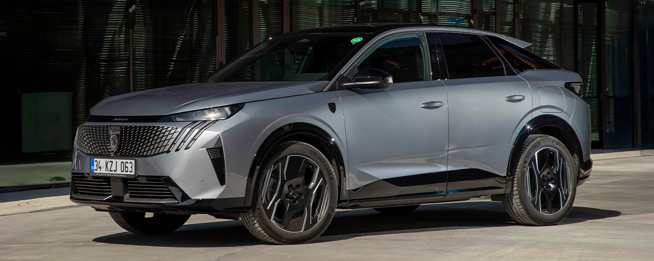PEUGEOT İLERİ SEVİYE SÜRÜŞ KEYFİNİ AVANTAJLI FİNANSMAN OLANAKLARIYLA SUNUYOR!
