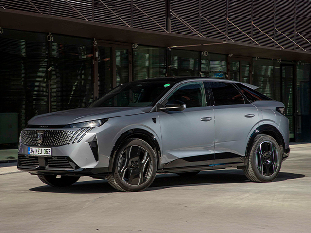 PEUGEOT İLERİ SEVİYE SÜRÜŞ KEYFİNİ AVANTAJLI FİNANSMAN OLANAKLARIYLA SUNUYOR!