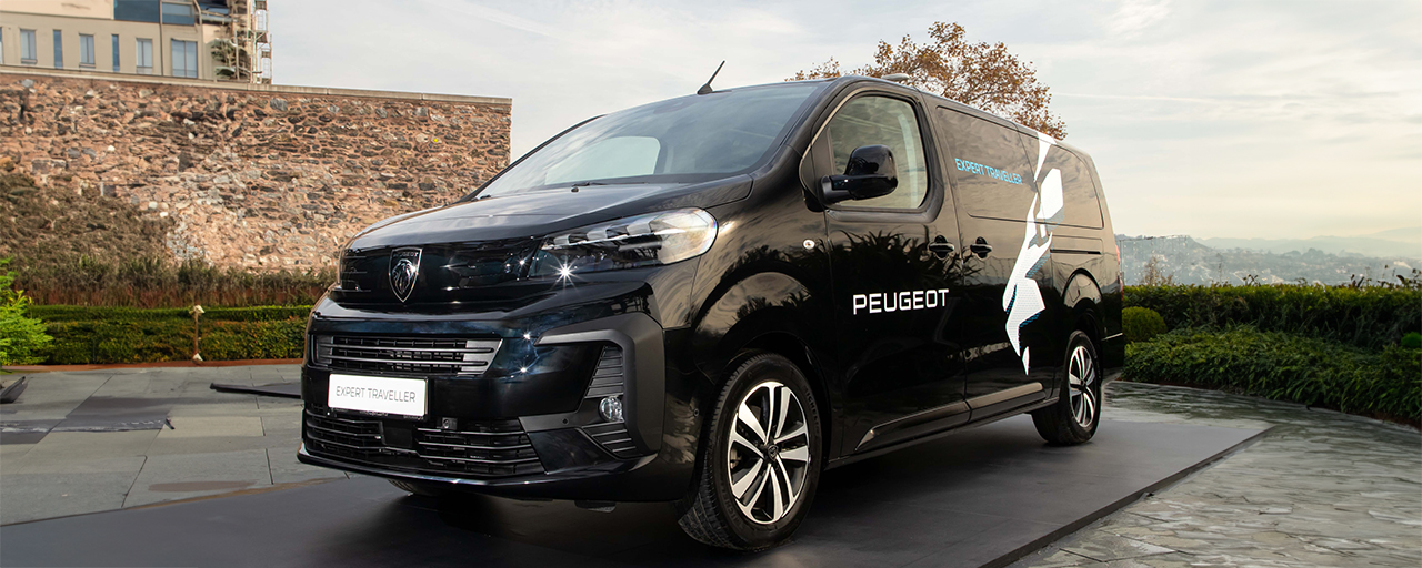 YERLİ ÜRETİM PEUGEOT EXPERT TRAVELLER YOLLARA ÇIKIYOR!