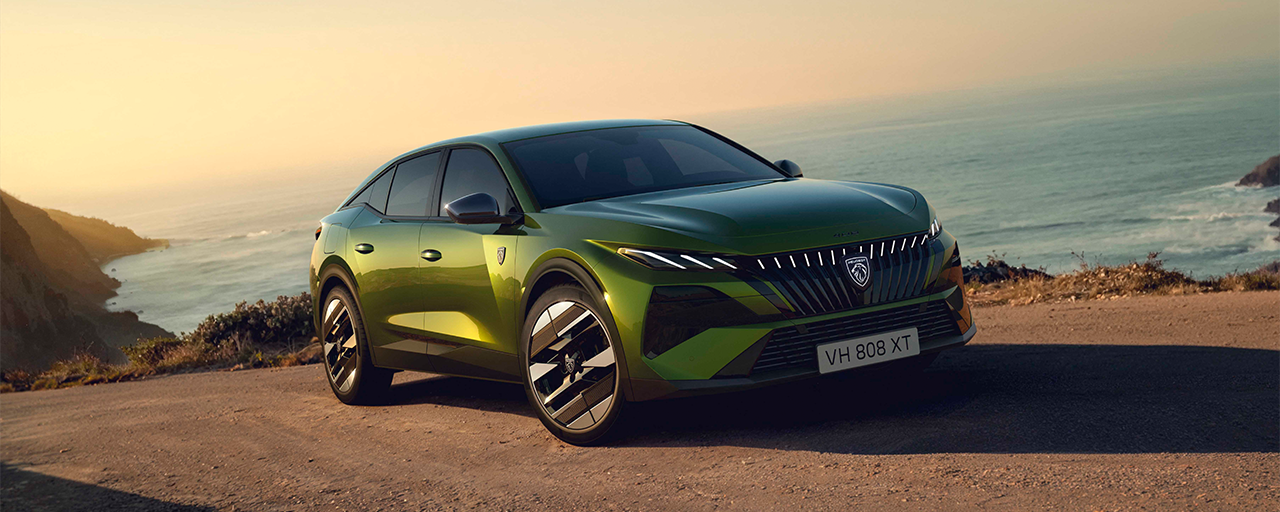 HAYRANLIK GARANTİLİ YENİ PEUGEOT 408 TÜRKİYE’DE!