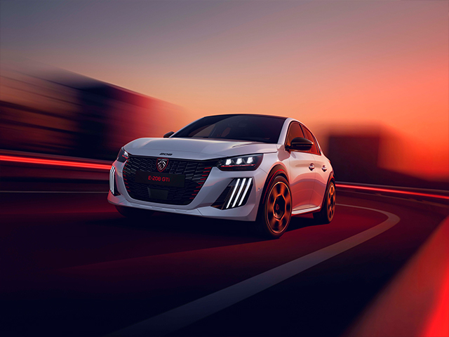 YENİ PEUGEOT E-208 GTi  LE MANS’TA SAHNEYE ÇIKTI!